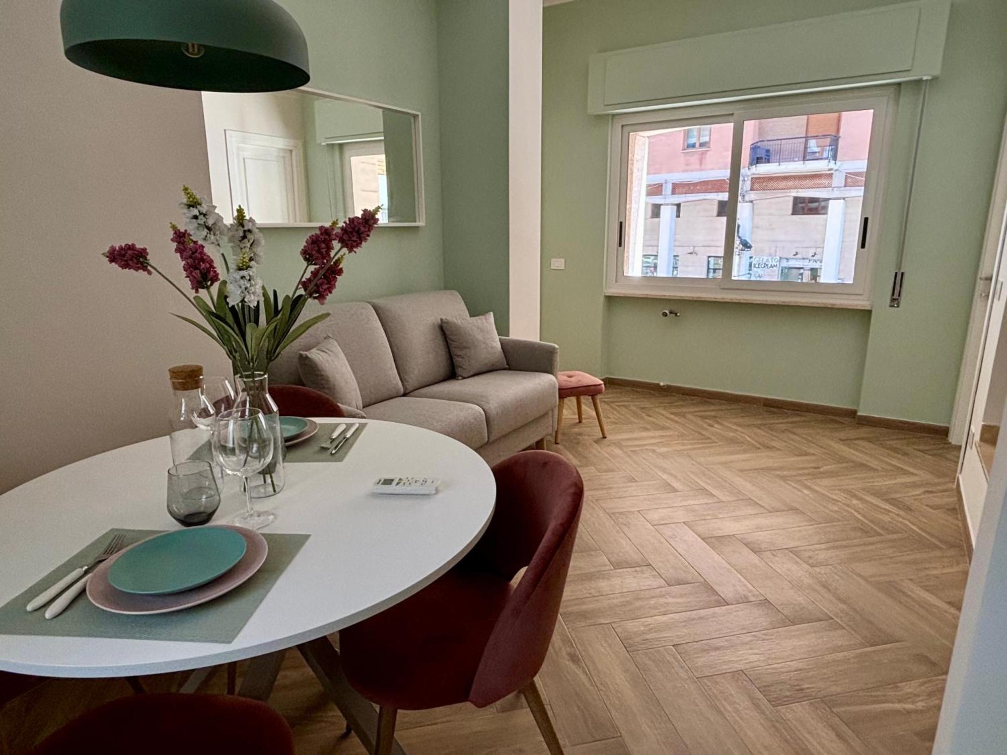 Corso Marconi Boutique Apartment - Luxury Central Apartment Next To The Port Civitavecchia Eksteriør bilde